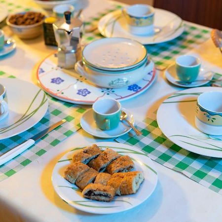 B&B La Stradella ออสตูนี ภายนอก รูปภาพ